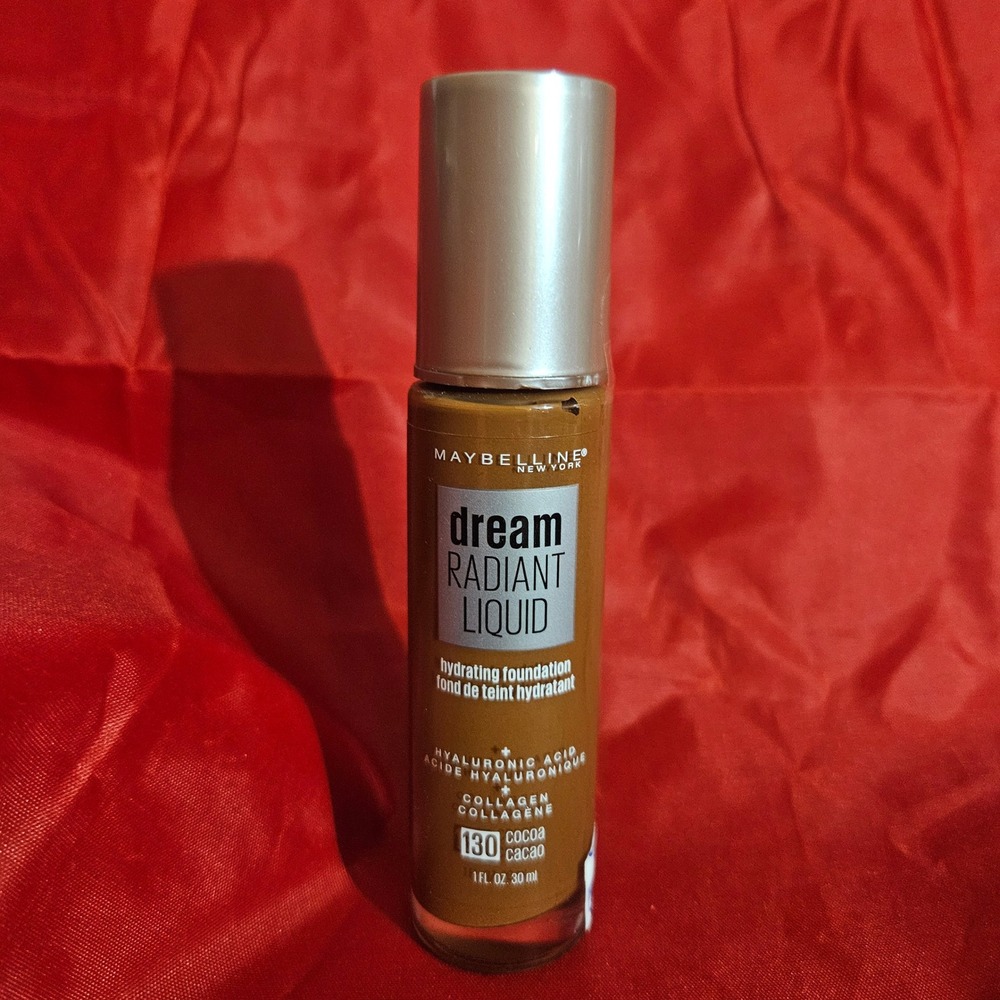 Maybelline‎ Dream Radiant Liquid Hydrating Foundation 130 Cocoa